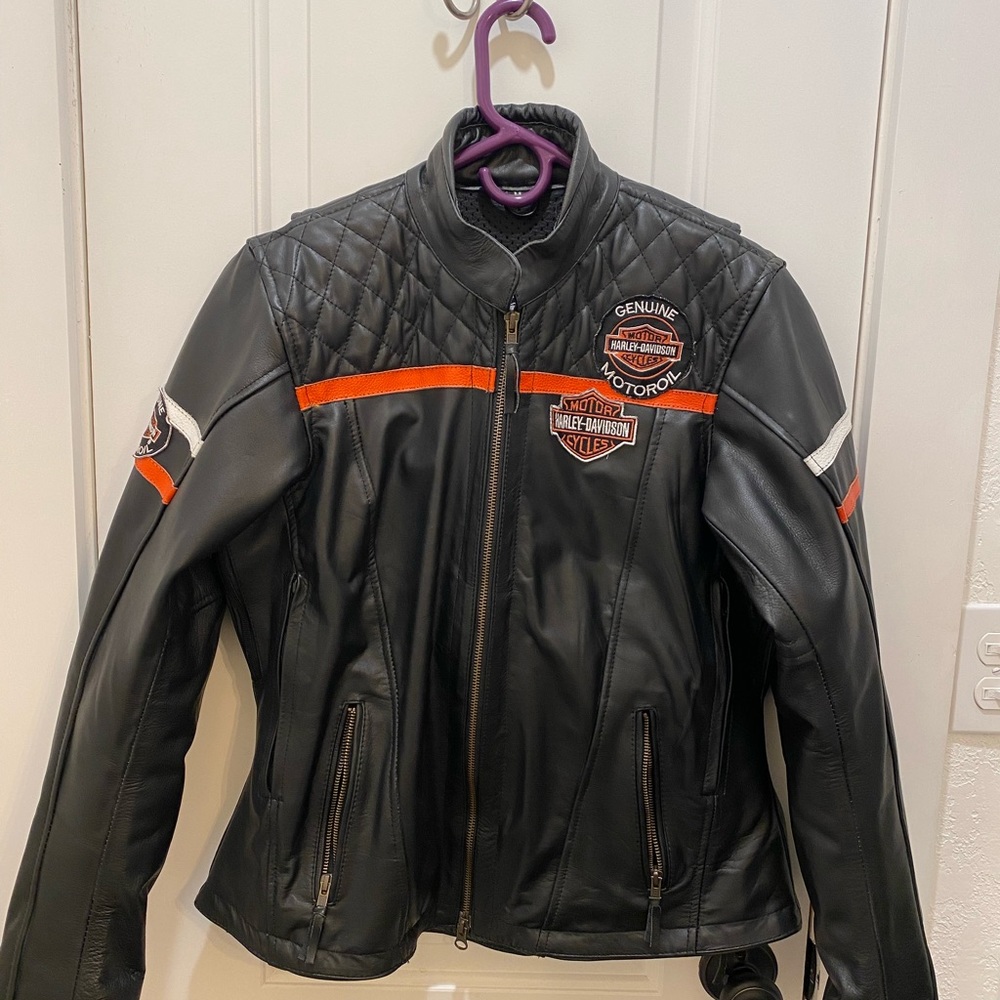 New without tags Harley Davidson leather jacket. Paid $$550 for it.